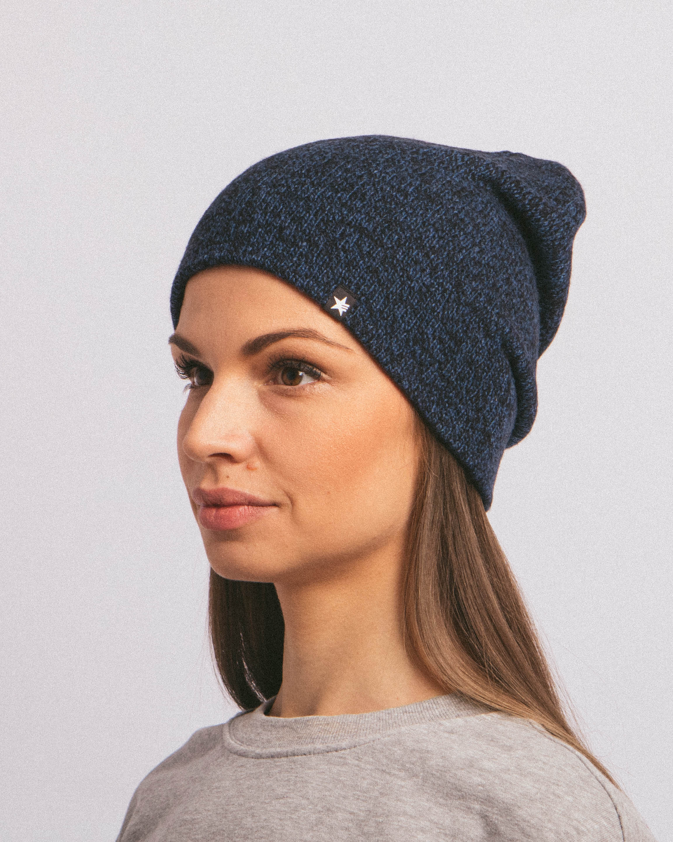 esperando-cozy-beanie-doomed-navy-m-tze-blau-lammwolle image 2