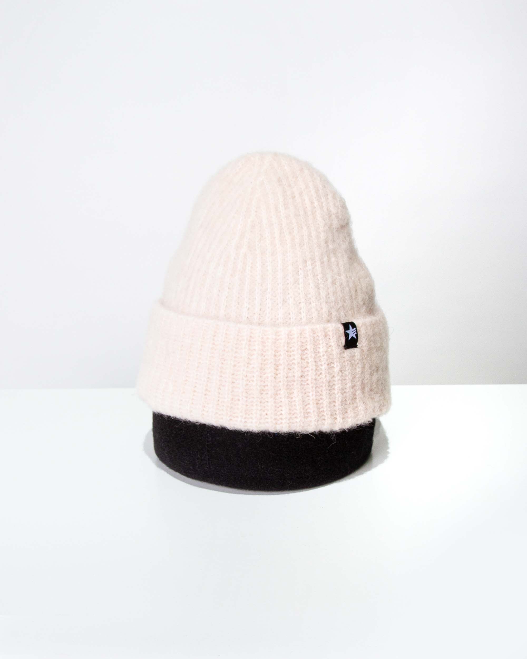 esperando-kaelyn-beanie-rosa-m-tze-alpaka-mix image 3