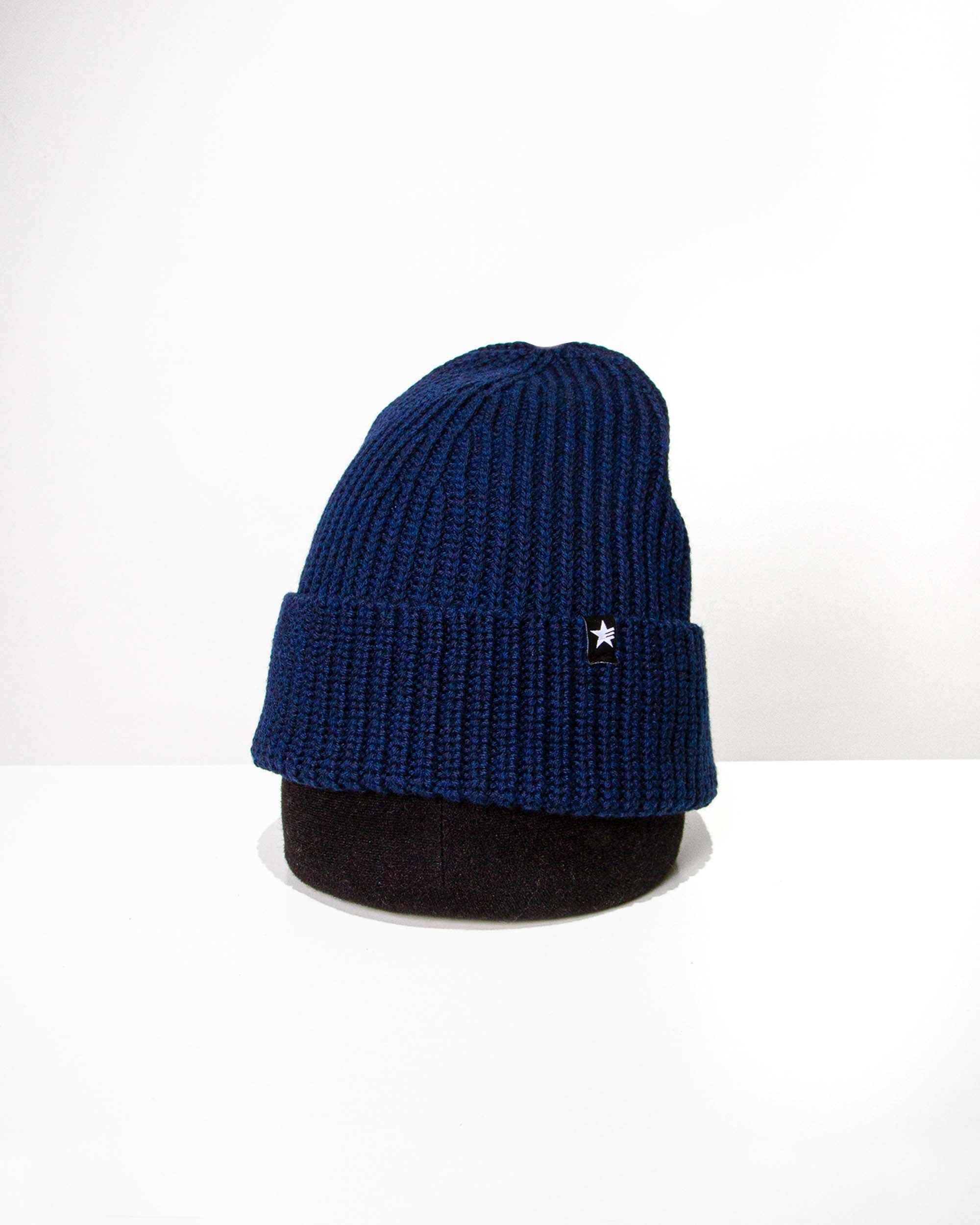 esperando-aakster-beanie-dunkelblau-merino-m-tze image 3